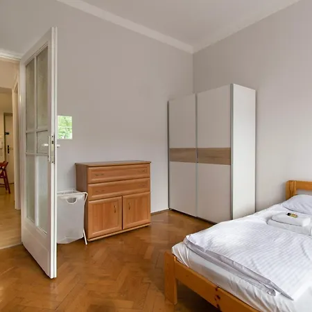 Retro Apartmentments Lobzowska Street アパート *