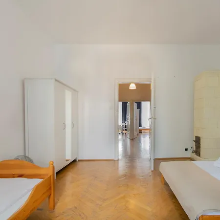 アパート Retro Apartmentments Lobzowska Street クラクフ