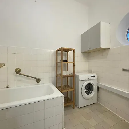 Retro Apartmentments Lobzowska Street アパート クラクフ