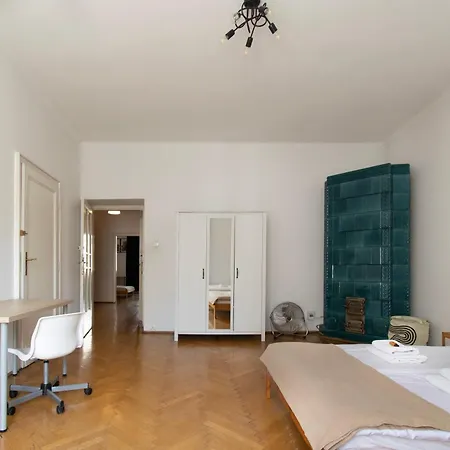 Retro Apartmentments Lobzowska Street Appartamento