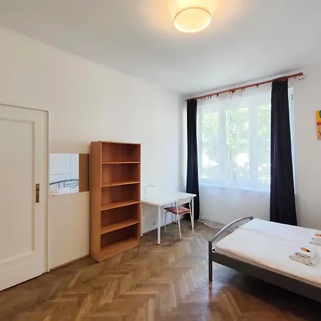 Retro Apartmentments Lobzowska Street Апартаменты *