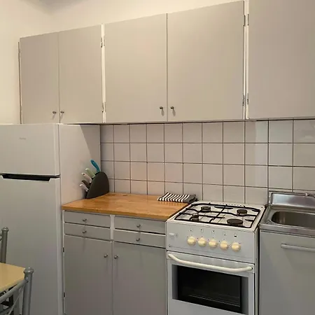 Retro Apartmentments Lobzowska Street Апартаменты *