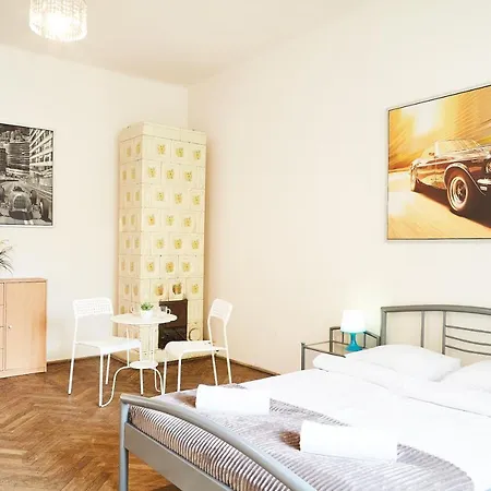 Retro Apartmentments Lobzowska Street Apartment