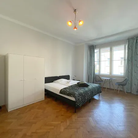 公寓 Retro Apartmentments Lobzowska Street